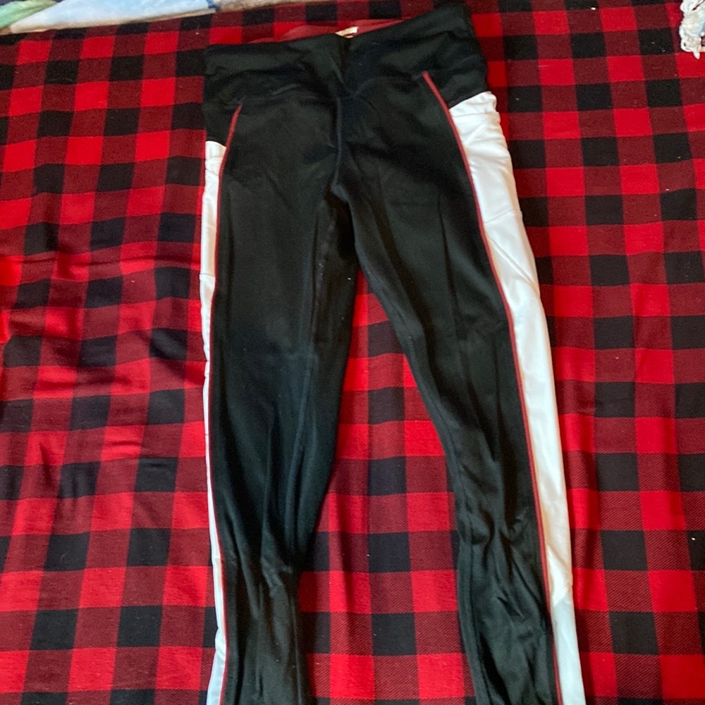 Black and white leggings